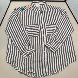 Everly Shirt Adult Medium White/Gray Striped Embroidered Floral Button Up Women
